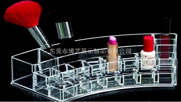 博藝的亞克力化妝品展示架如何讓其發揮應有的價值？